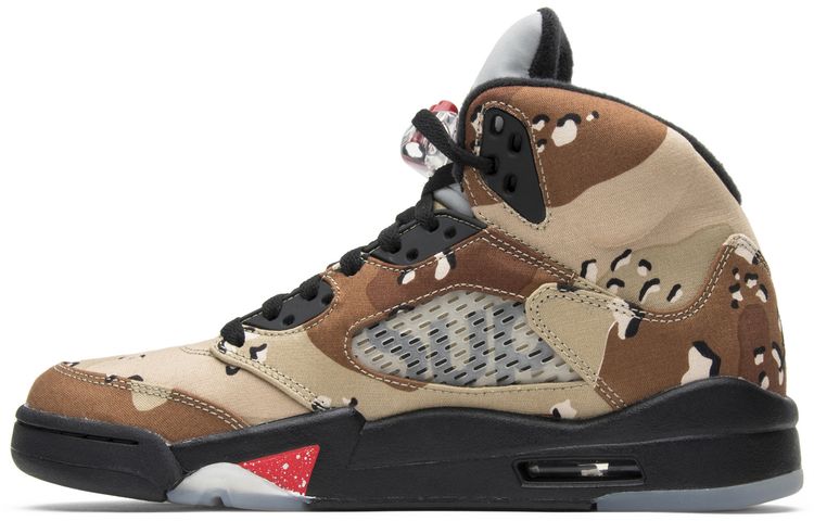 Supreme x Air Jordan 5 Retro 'Desert Camo' - 图片 3